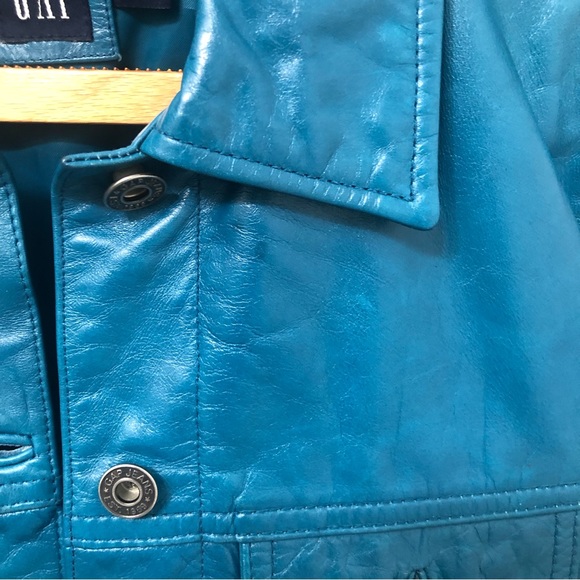 Blue gap leather jacket - Picture 4 of 5